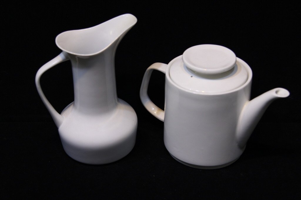Paul McCobb J.G Mekein Blanc De Chine Porcelain: Pitcher & Teapot. Height of tallest 8 inches.