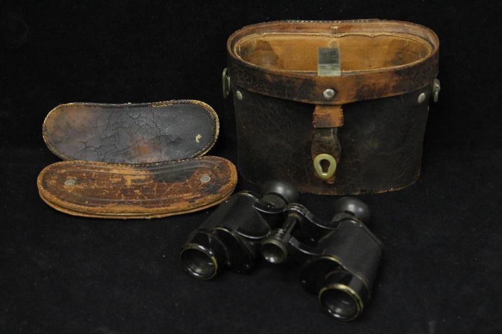 WWI German Military Zeiss Field Glasses w/ Case: Original case, Black enamel on brass, 1915, Leather case has imperial German army acceptance mark probably a gorz product, working condition