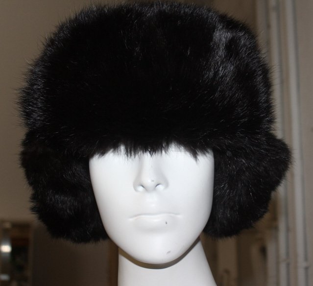 Russian Style Mink Fur Hat: In great condition.