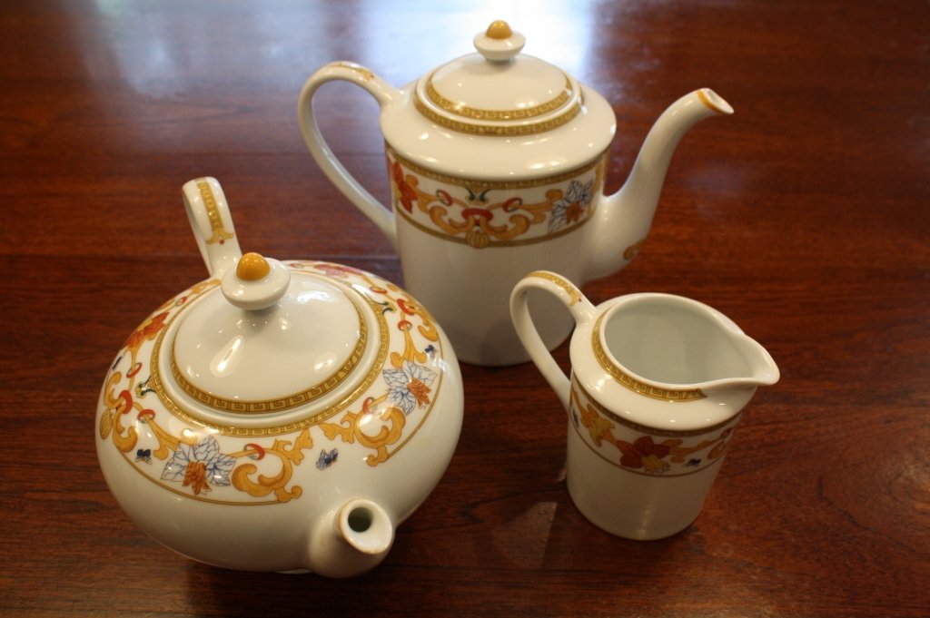 BERNARDAUD Limoges ROMA pattern: Bernardaud Limoges France, Pattern Roma, Coffee Pot, Tea Pot and Small pitcher. Roma Pattern in orange terracotta, cinnamon and gold swag and floral border. Excellent condition. Height Coffee pot 8 in