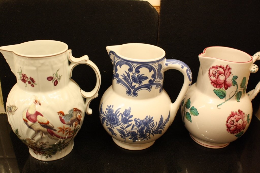 Mottahedeh.2 Tiffany & Co.,Porcelain Pitchers (1 of 9)