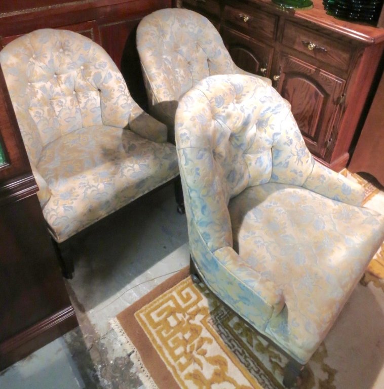 Five VIntage upholstered side chairs: Set of five silk brocade upholstered slipper style, tufted occasional chairs. Mahogany frames. All on casters. Each measures height 31 inches width 26 inches depth 25 inches. Decor
