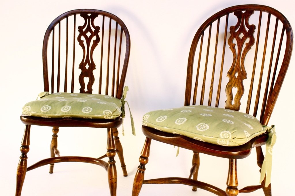 6 Mahogany Windsor Dining Chairs (1 of 10)