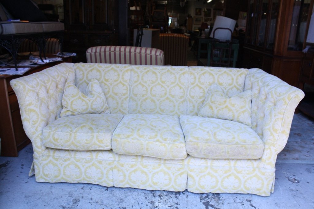 Yellow and White Floral Couch (1 of 9)