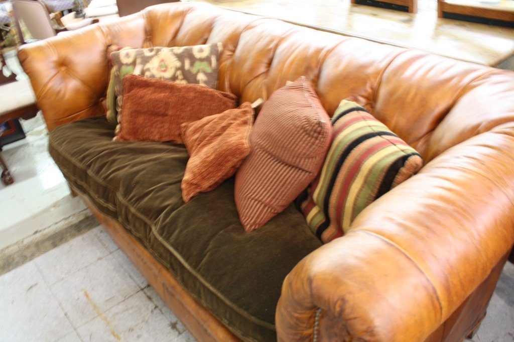 Large Cowhide Tufted Leather Sofa w Cushion Seat (1 of 10)