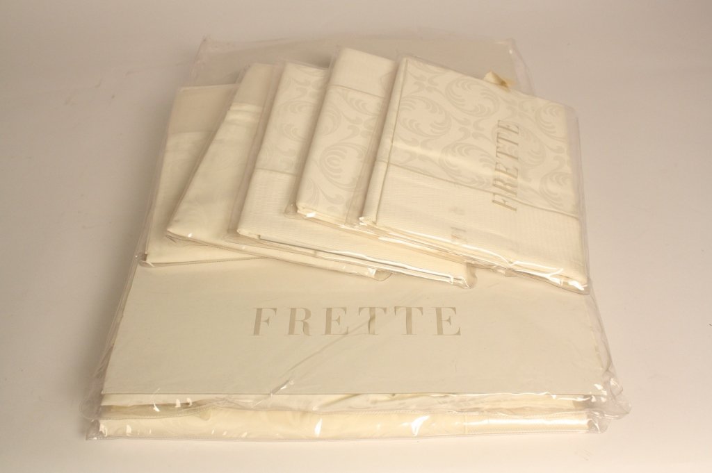 FRETTE Ivory Silk King Size Bed Linens (1 of 7)