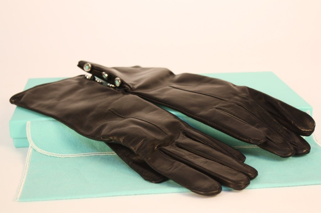 TIFFANY Black Leather Gloves with Silver Blue (1 of 6)