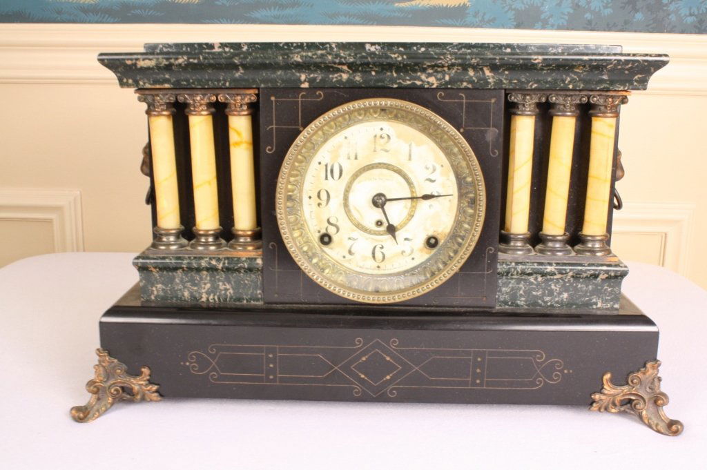 SETH THOMAS Antique Mantel Clock (1 of 8)