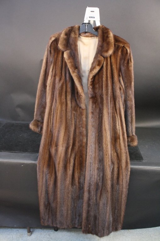 Long Brown Fur Coat (1 of 7)