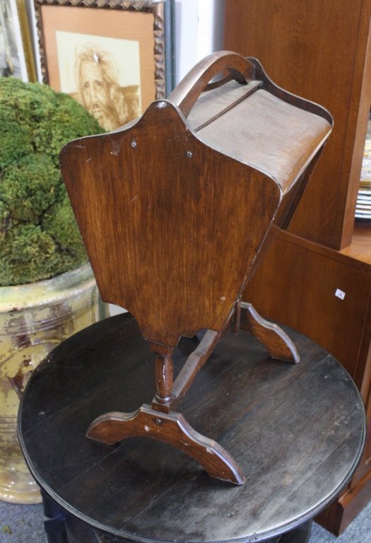 Antique Sewing Box (1 of 4)