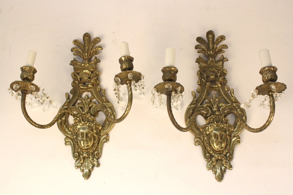 Pair of gilded Regency Style Sconces. (1 of 8)