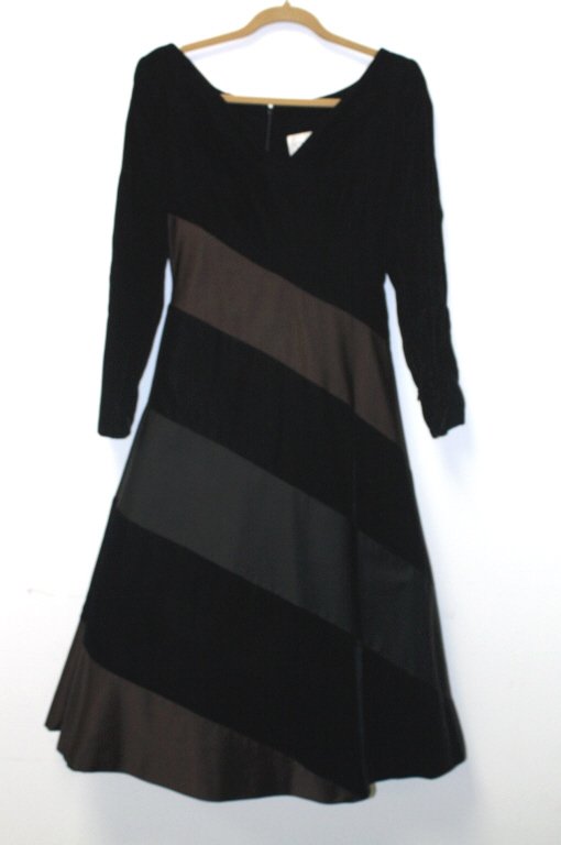 OSCAR DE LA RENTA Vintage Designer Gown (1 of 8)