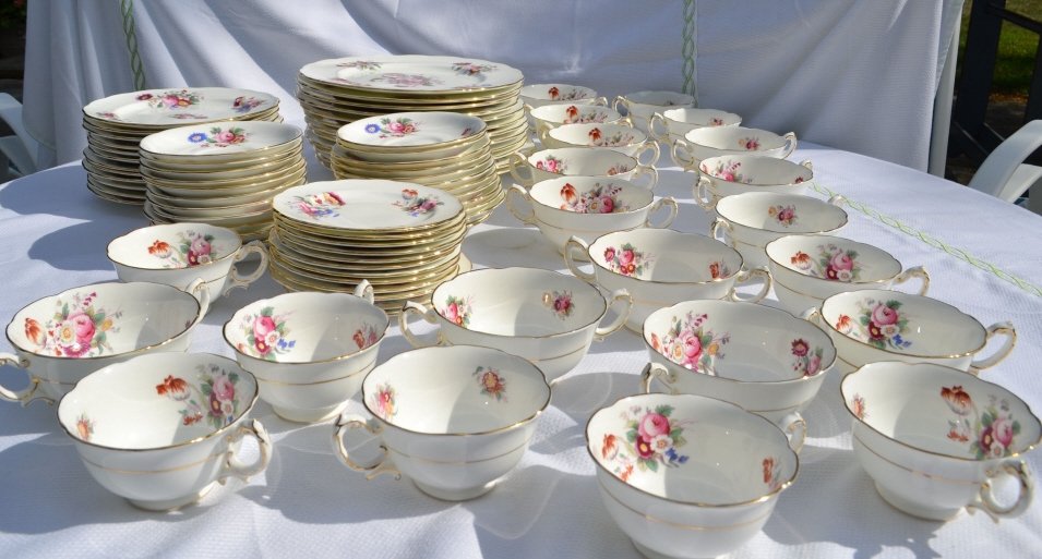 COALPORT 80 Piece Porcelain Dinner Service: Fine bone china made in England floral pattern with gold trim scalloped edges. Set includes 12 dinner plates 12 lunch plates 12 saucers, 12 desert plates, 10 cups, 12 double handled soup bowls, 12 und