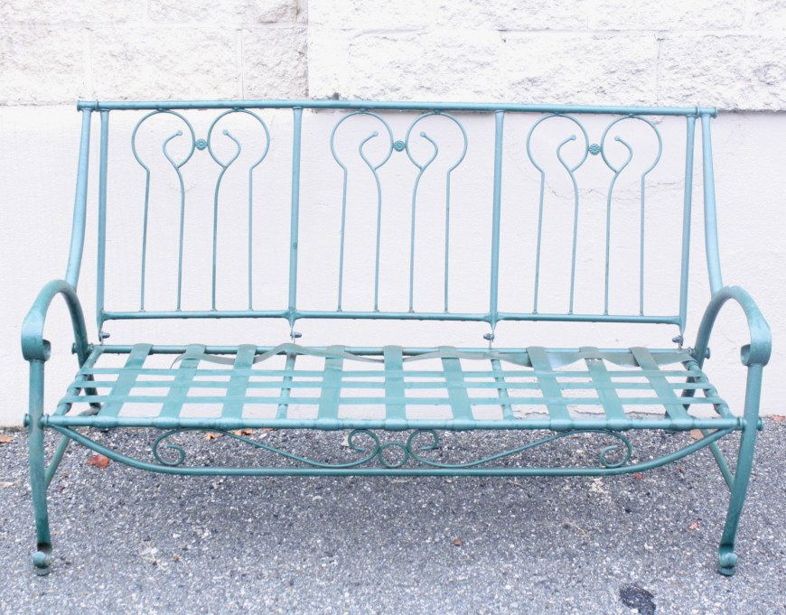 Vintage Green basket weave out door love seat (1 of 3)