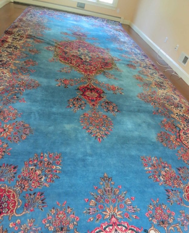 PERSIAN Vintage Blue and Red Design Rug (1 of 4)
