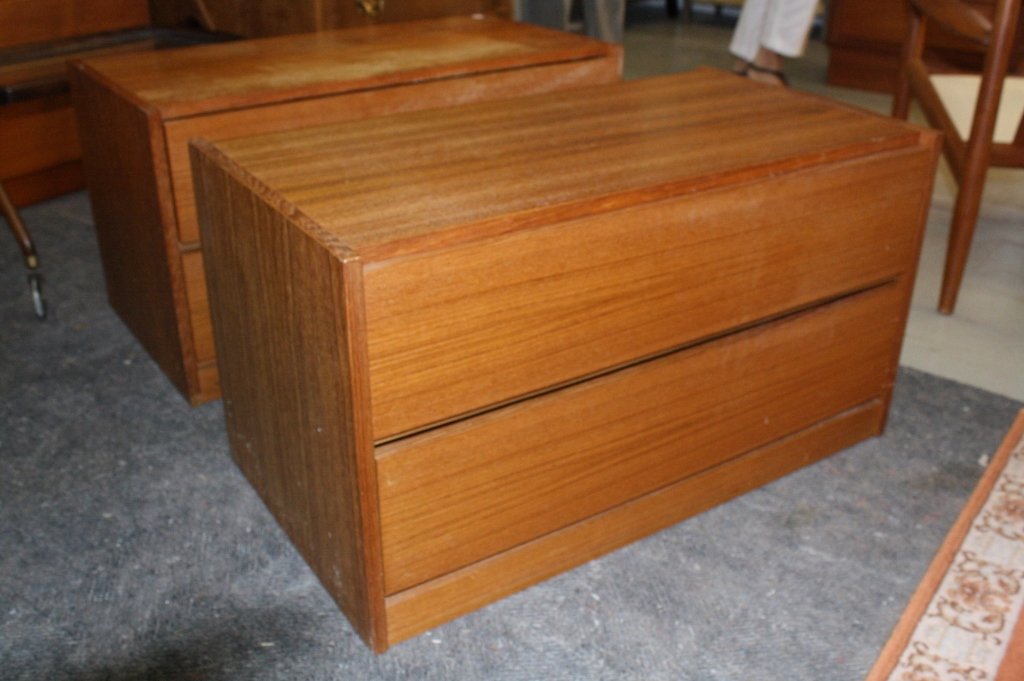 Pair Mid Century Teak Bedside Dresser Tables (1 of 3)
