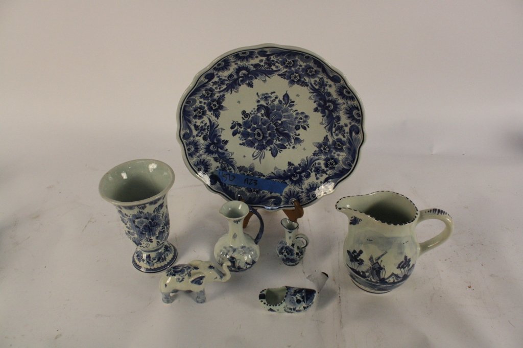 Group Lot DELFT pottery Lot (1 of 3)