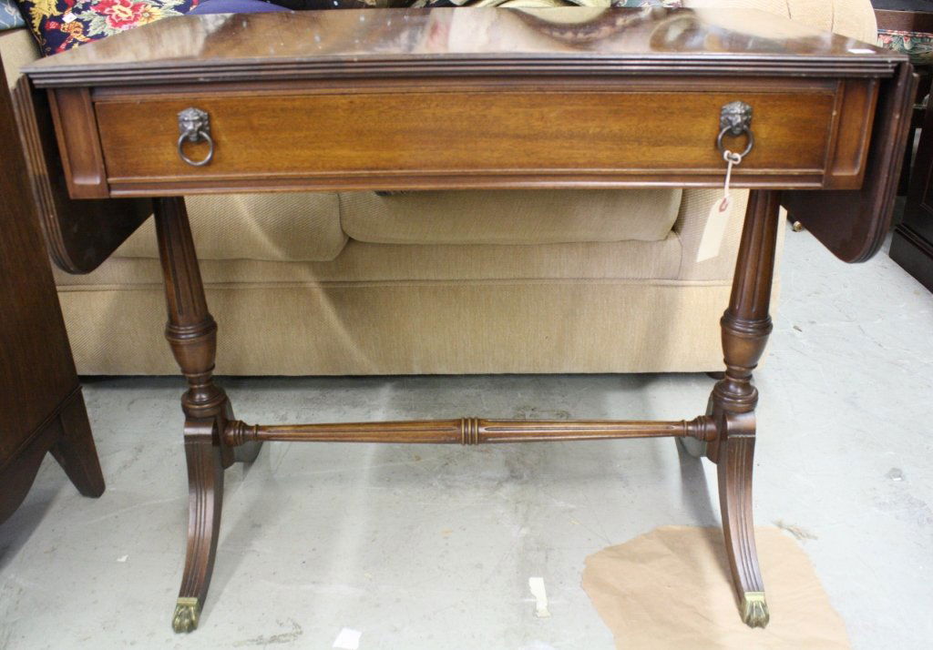Drop Leaf Mahogany Sofa Table (1 of 10)