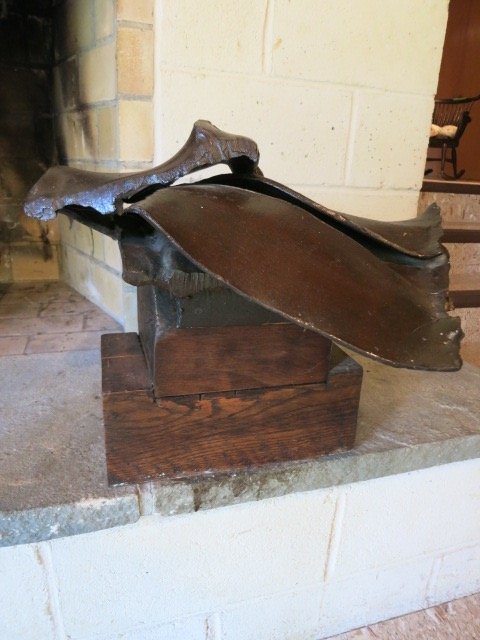 HENRIETTA KARASIN Free Form on Wood Base: Abstract Welded and Forged Metal Sculpture. Welded, cut, forged and twisted technique in BRUTALIST Style. Executed during the 1970's-early 1980's. Incised KARASIN on base. 16h x 22w x 20 inches deep, 