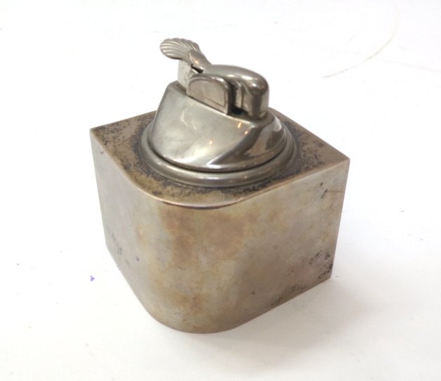 CARTIER Vintage Sterling Desk Lighter (1 of 6)