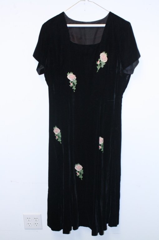 Group Lot of Vintage Black Dresses (1 of 10)