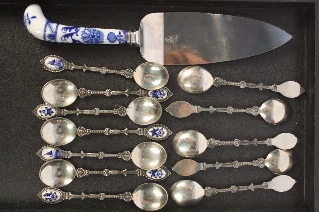 Group Lot of 13 Tea Silverware (1 of 5)