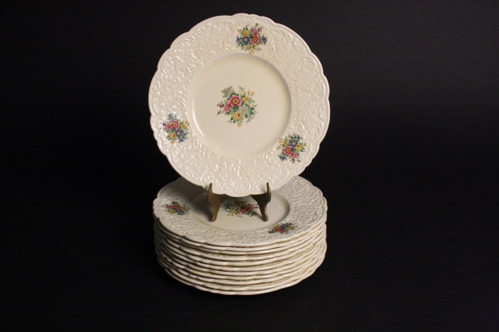 Vintage ROYAL CAULDON ENGLAND 12 Plates (1 of 4)