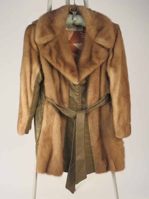 Vintage DITTRICH DETROIT Mink Coat (1 of 5)