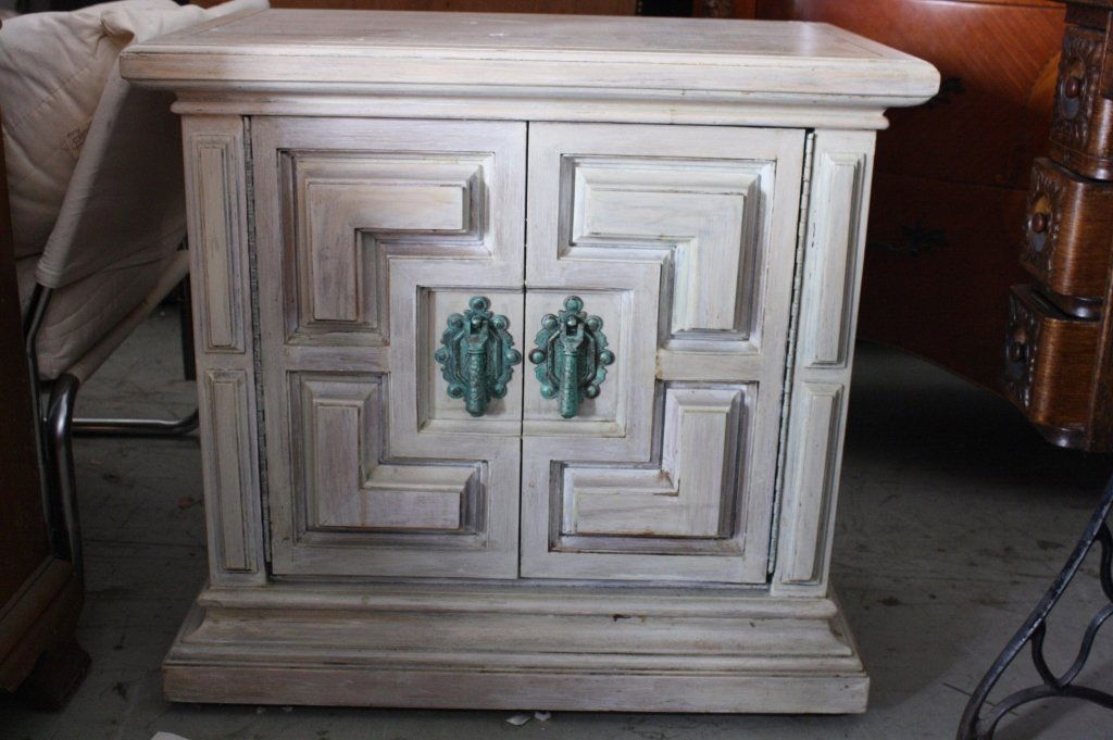 White Cherry Night Stand (1 of 5)