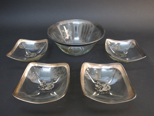Mid Century French George Briard Crystal Bowls: A Mid Century set of French George Briard Silver Crystal Bowls c. 1950s. They have floral stenciled modernist designs. The largest measures 10 1/2 inches.