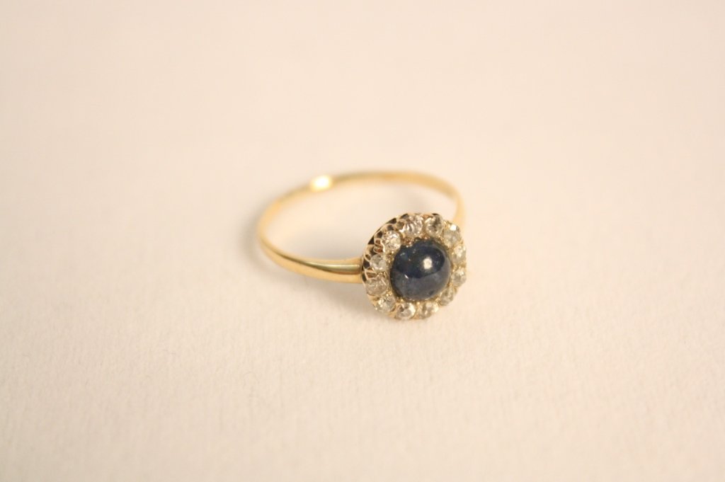 Antique Gold Diamond Sapphire Ring (1 of 2)