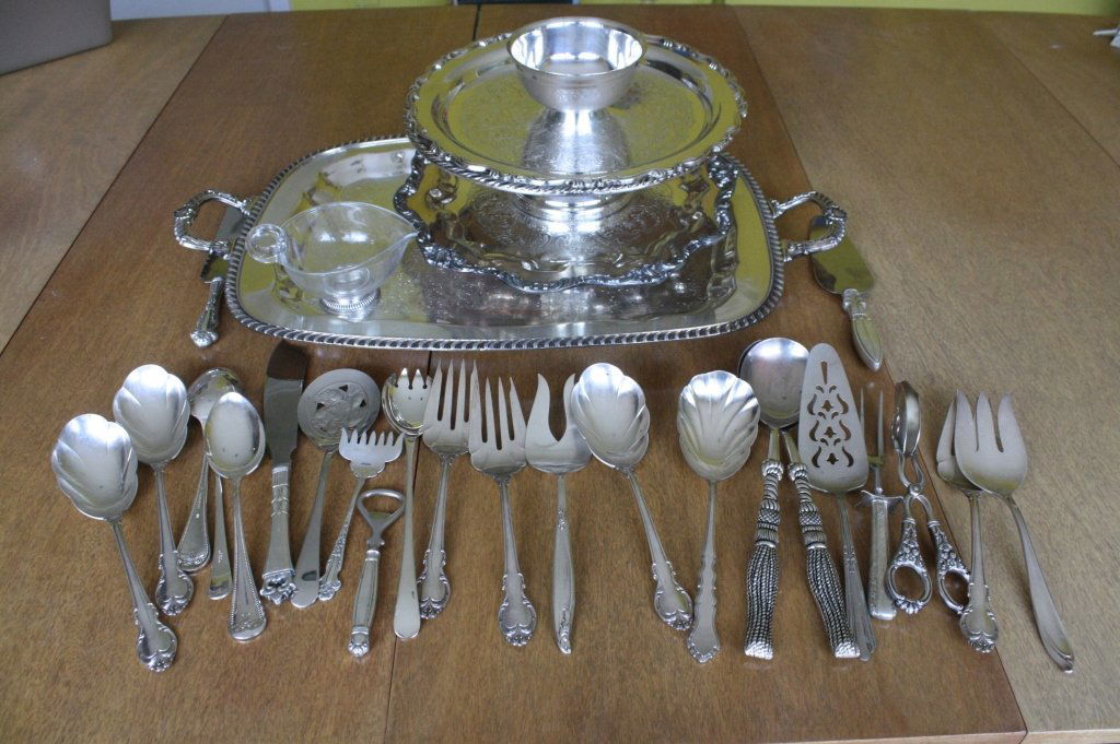 Group Lot of Silver plate Serving & Sterling Knife (1 of 9)