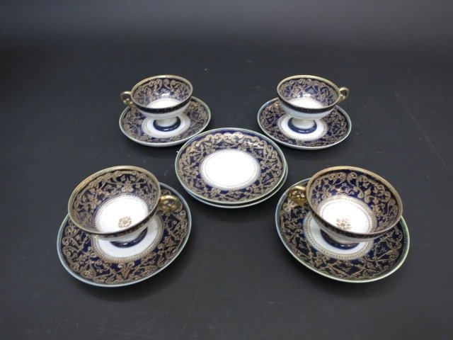 Antique set English Flow Blue Tea Cups c. 19th c. (1 of 2)
