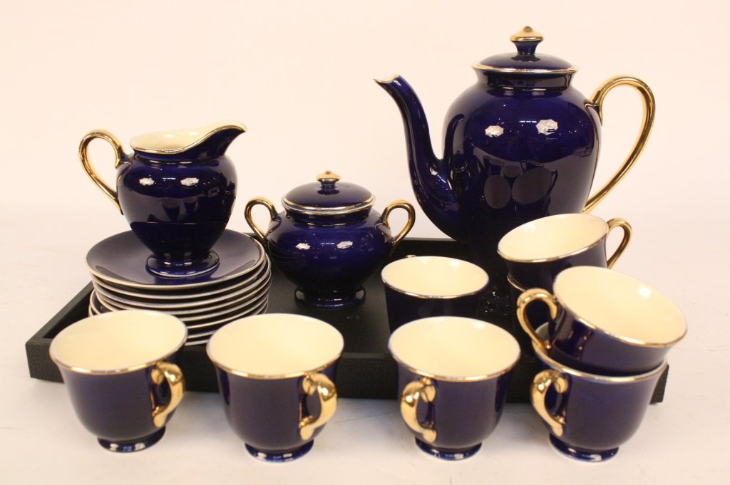 Vintage STEUBENVILLE Blue and Gold Tea Set (1 of 6)