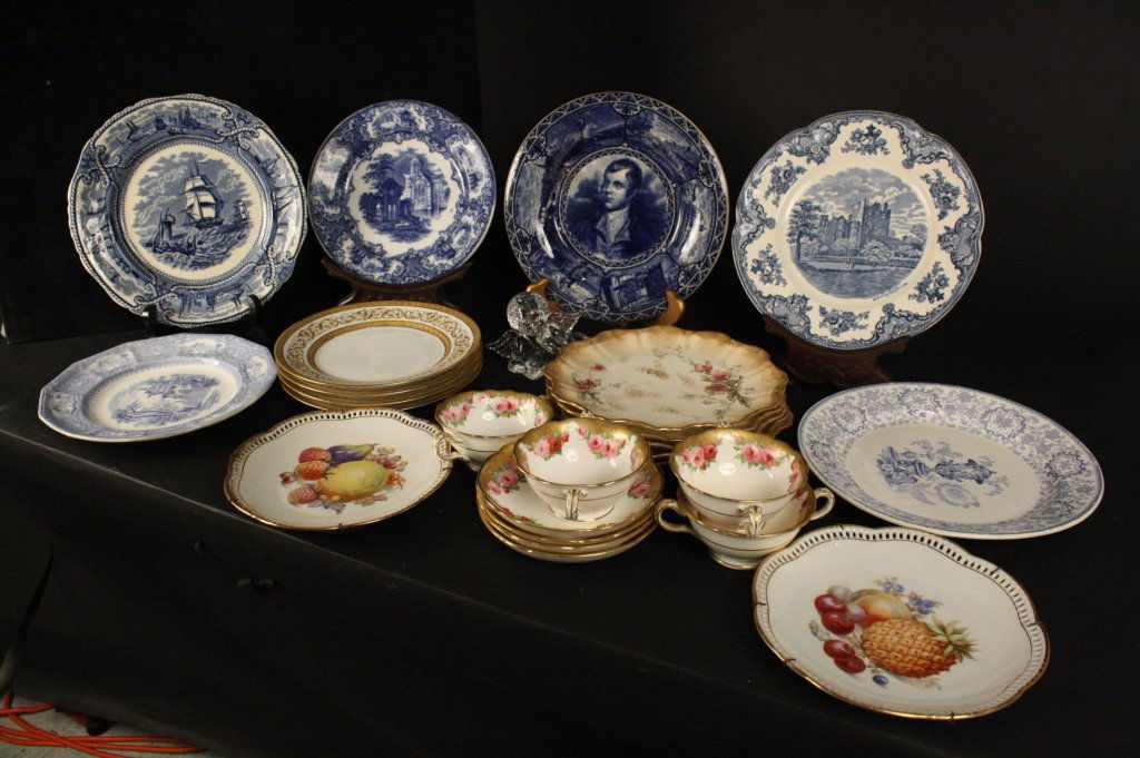 Group lot 26  table articles waterford tiffany mor (1 of 10)