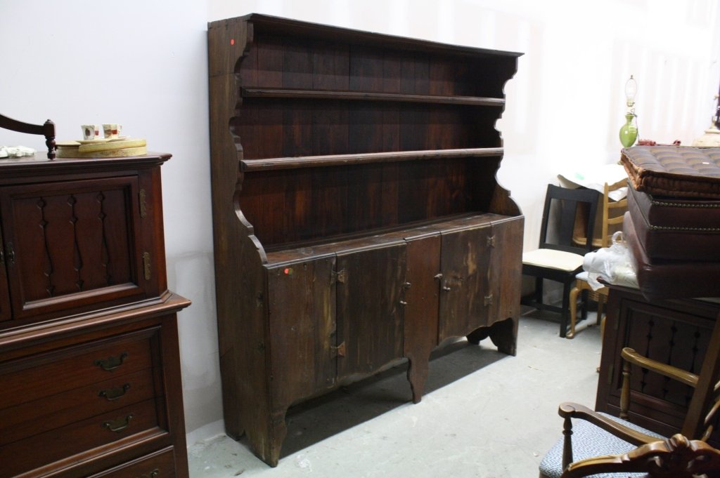 Antique Country Hutch (1 of 8)