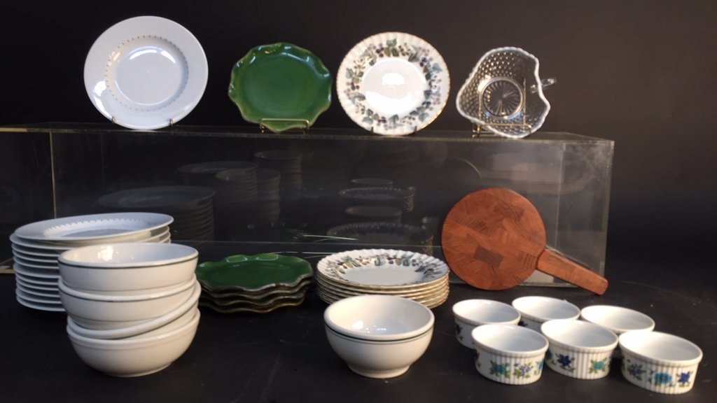 White Blue & Green 24 Piece Lot: 12 DITTO Pattern by Dansk International Designs LTD. Portugal. Microwave Safe 8.5 inches. 6 Kitchen house oven-to-table made in Japan n-36 white fruit bowls with green and blue flower pattern around s