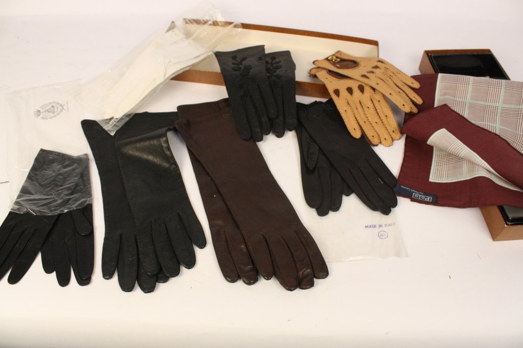 Group Lot Vintage Womens Leather Gloves and Scarf (1 of 2)