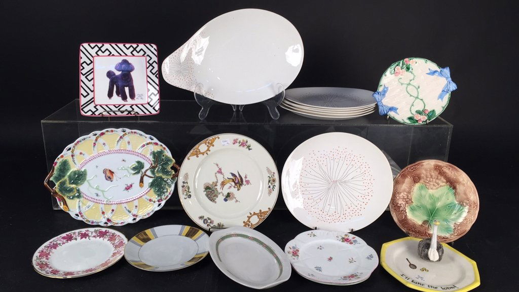 Group Lot of 18 Vintage Plates (1 of 10)