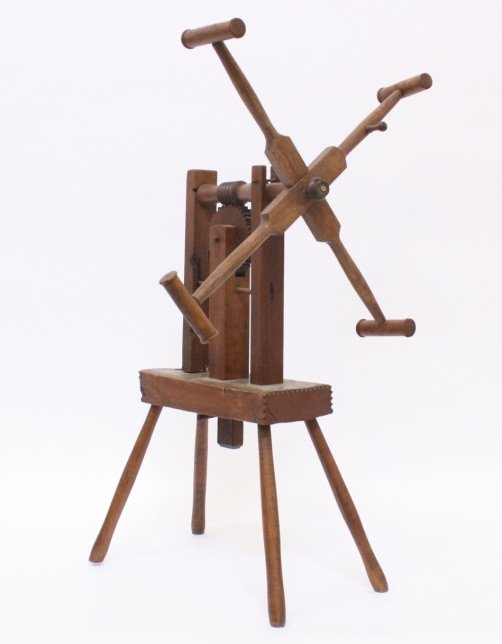 1970 Wood Yarn Winder (1 of 8)