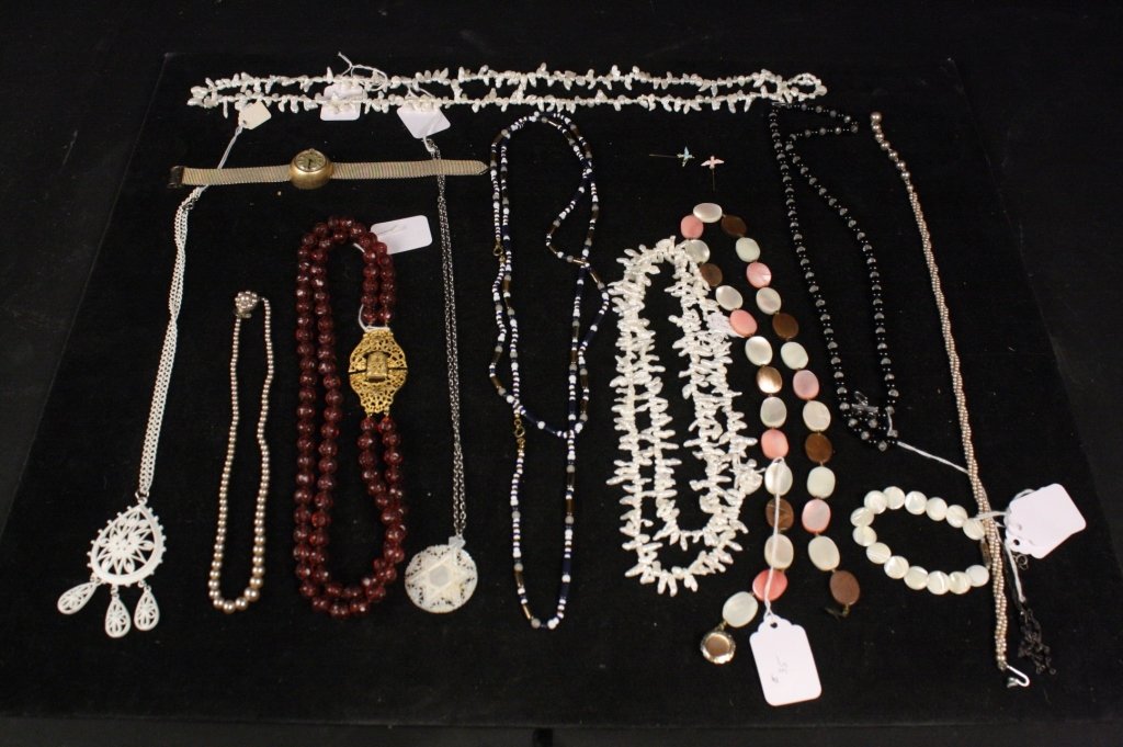 Group lot Vintage Costume Jewelry: Group lot of vintage jewelry includes timex watch, fresh water pearls, colored stone necklaces, fresh water pearls marked made in hong kong, faux pearl, mother of pearl bracelet necklace, beaded neckl