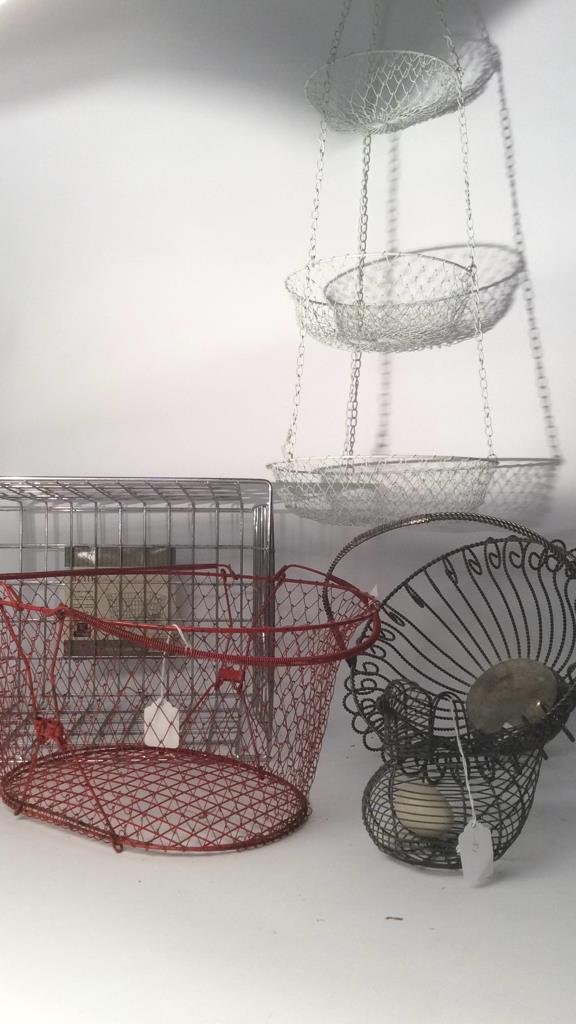 Group Lot Vintage and New Wire Baskets (1 of 10)