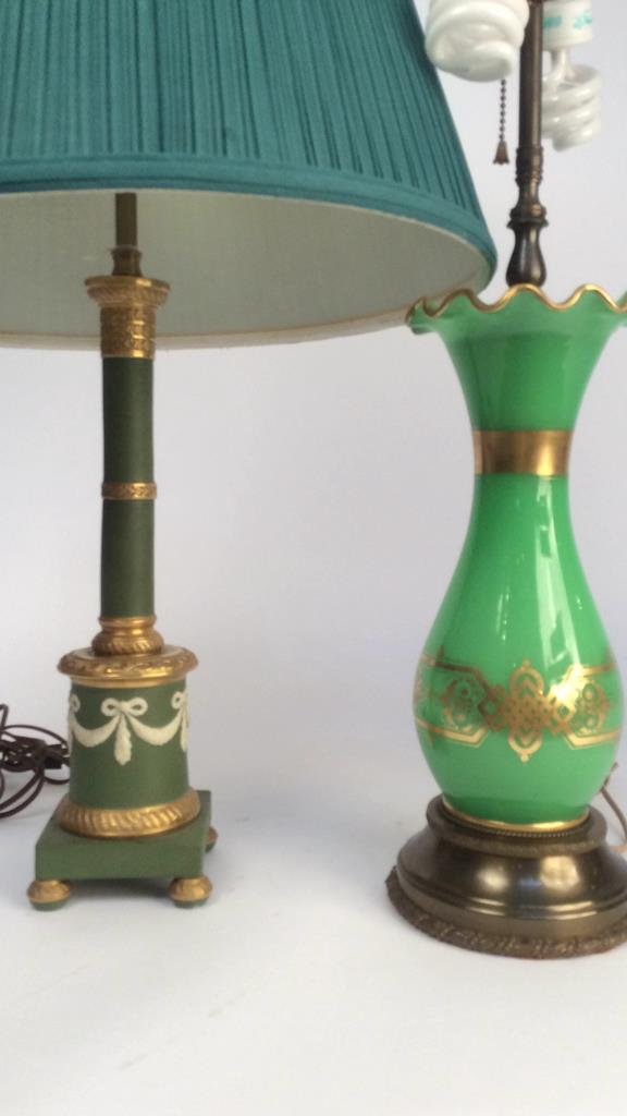 MOTTEHEDEH porcelain and green opal one lamps (1 of 10)