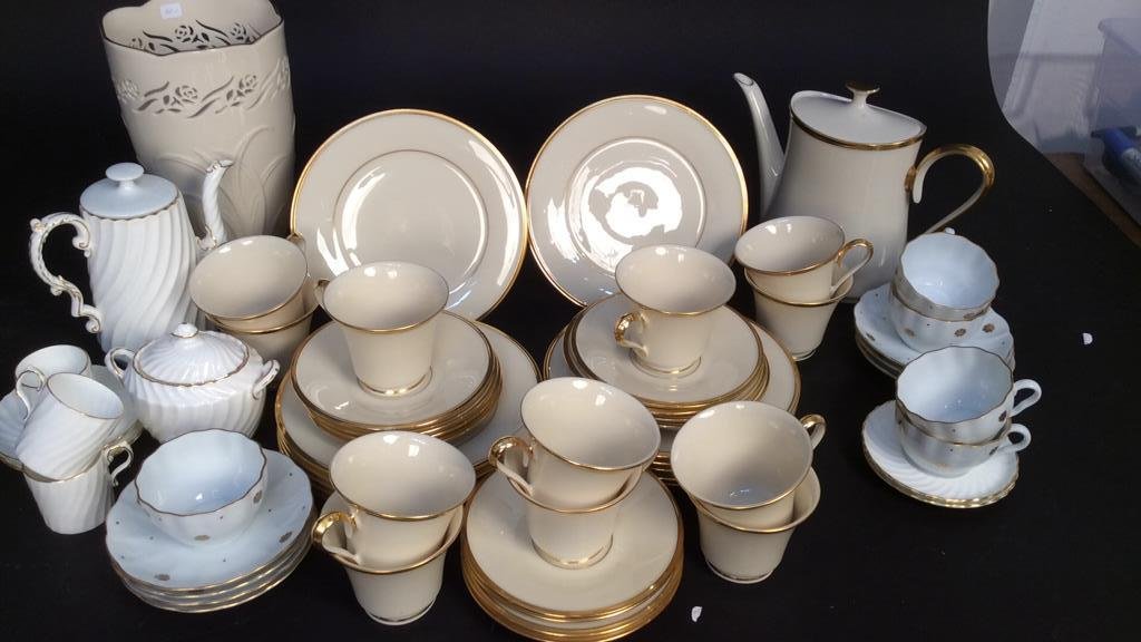 Lenox, Arabia, Aynsley Partial China Services (1 of 10)