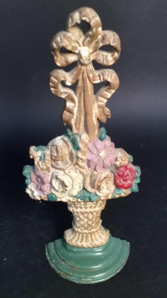 Vintage Painted Cast Iron Door Stop  Flowers (1 of 9)