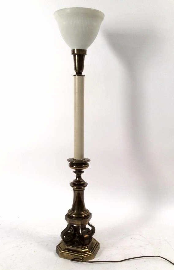 Vintage Brass Table Lamp (1 of 5)