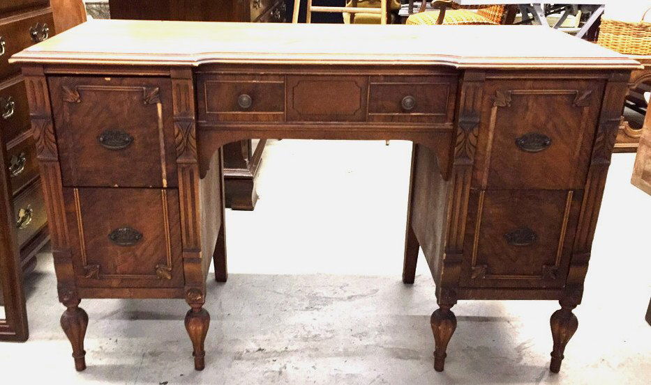 Vintage Ladies Writing Desk (1 of 7)