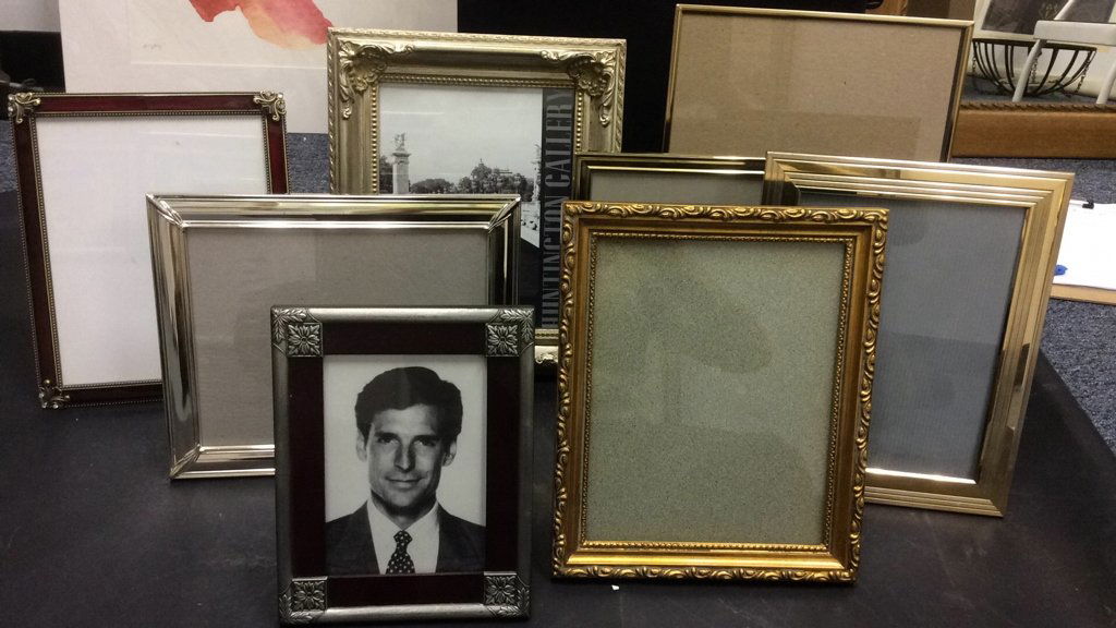 8 new pictures frames wood, enamel brass more (1 of 9)