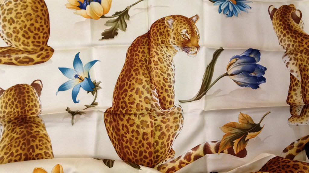 SALVATORE FERRAGAMO Silk Scarf in Box (1 of 6)