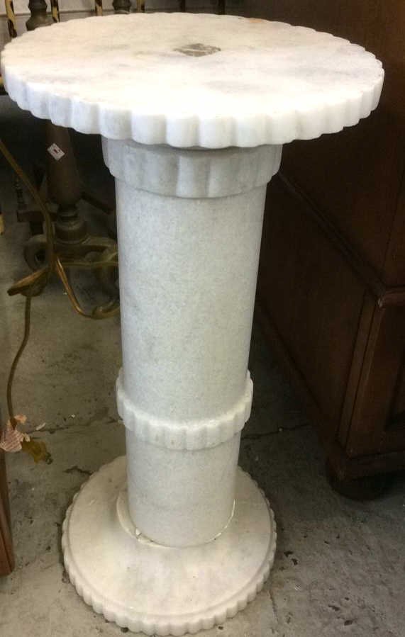 White Marble Display Pedestal (1 of 6)